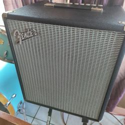 Fender Rumble 100