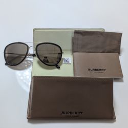 Authentic Burberry Sun Glasses New