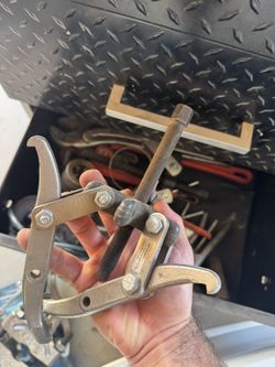 OTC 1027 Long 2 And 3 Jaw Puller