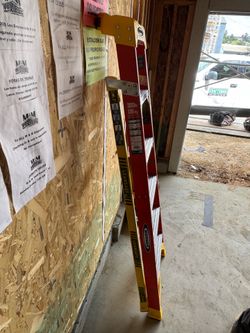 Ladder LEANSAFE 6 ft. Fiberglass Leaning Step Ladder with 300 lb. Load Capacity Type IA Duty Rating