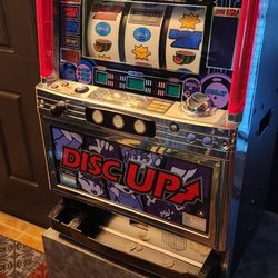 slot machine // disc _up // pachislo