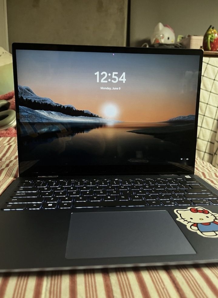 Dell Inspiron 14" (512GB SSD, AMD Ryzen 5 7000 Series, 4.50 GHz, 8GB)