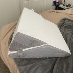 Wedge Pregnancy Pillow 