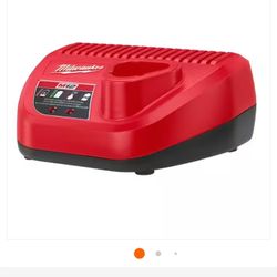 M12 12-Volt Lithium-Ion Battery Charger

