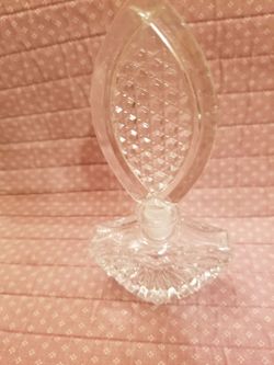 Fan Type Perfume Bottle W/tall Stopper