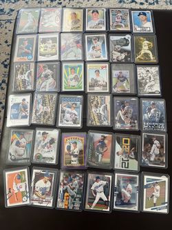 🔥 ⚾️Walker Buehler 36 Card Lot – Mostly Rookie Cards – LA Dodgers