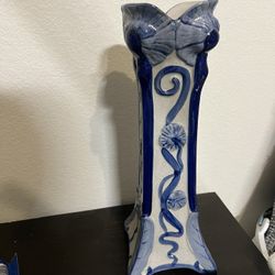 Bombay White Blue Glass Ceramic Flower Vase Pot Home Decor Stand 