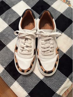 Cole Haan tennis shoes