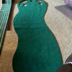 Practice Putting Green