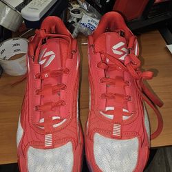 Jordan Luka 2 TB University Red size 11