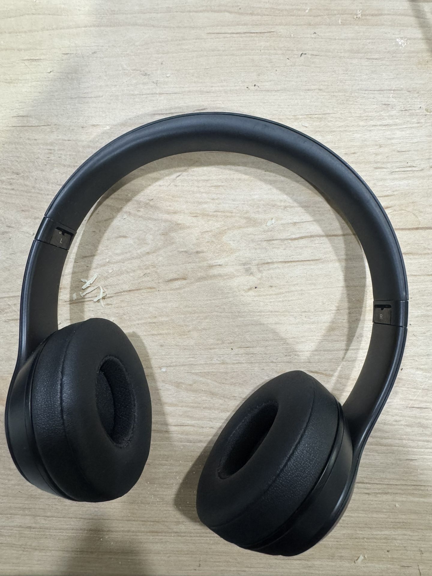 Used Beats Solo3