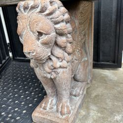 Concrete Lion Bench