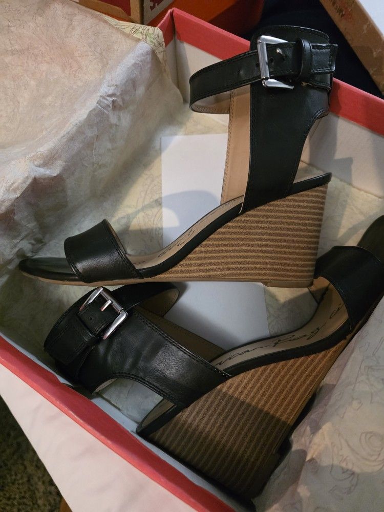Womans Wedges