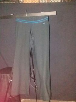 Nike Dri-FIT aerobics pants