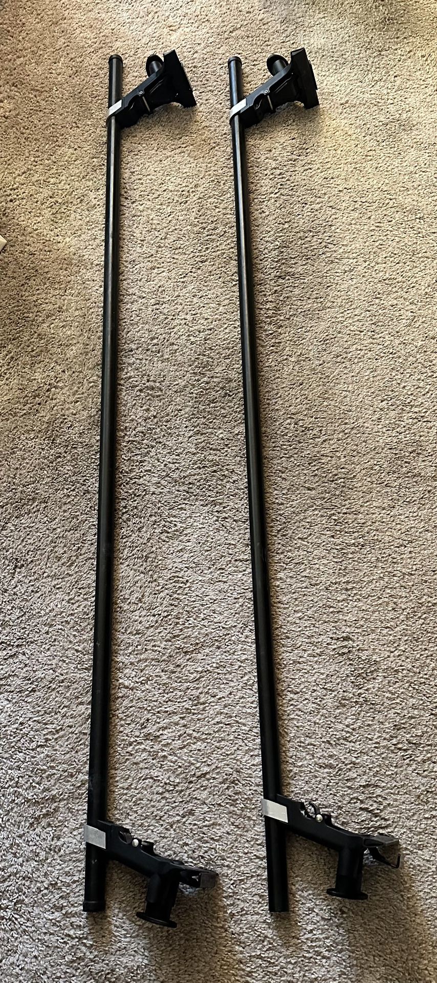 Yakima Round Bar Roof Rack