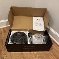 Roswell In Boat Speakers