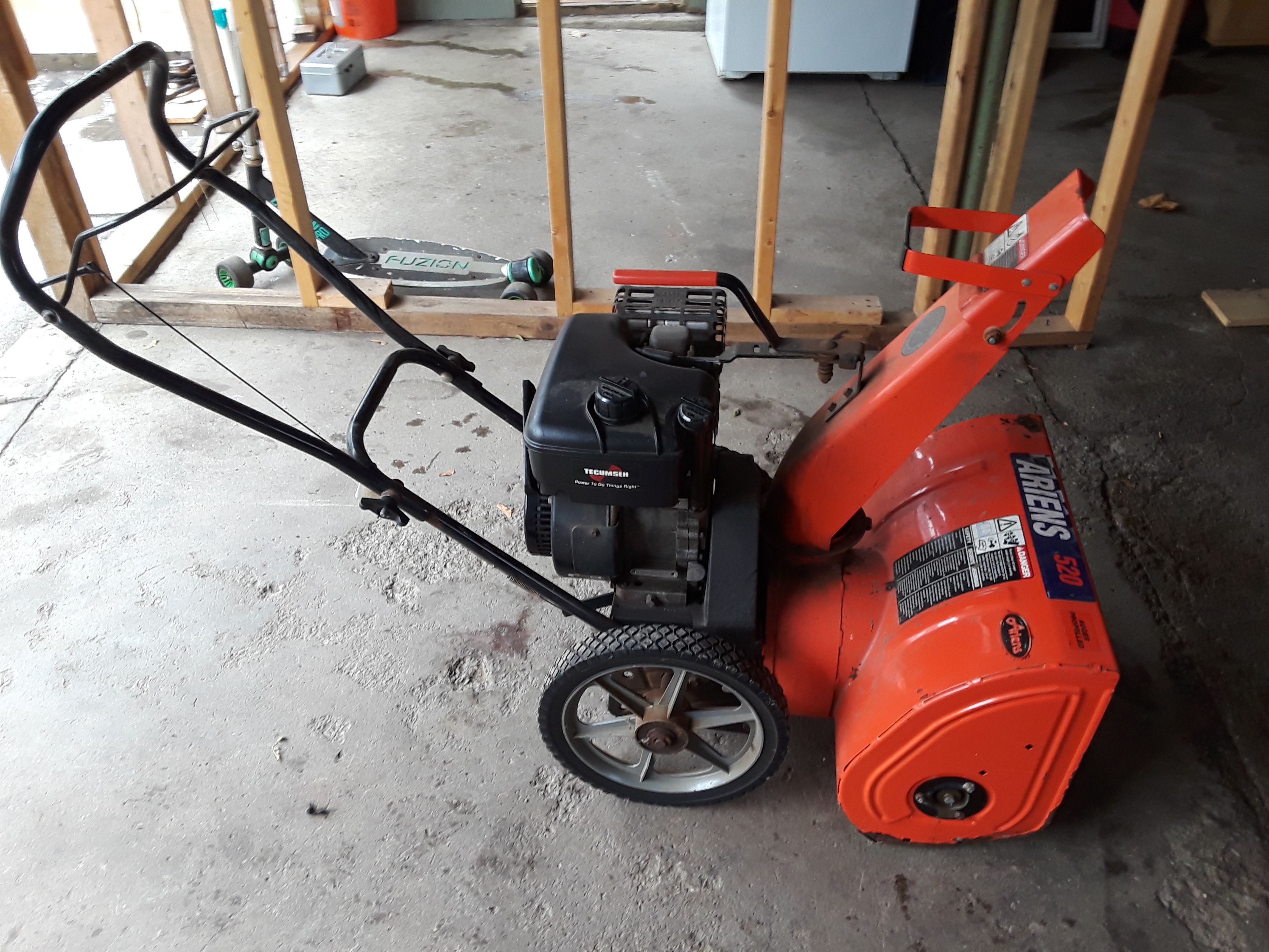 Ariens 520 snow blower