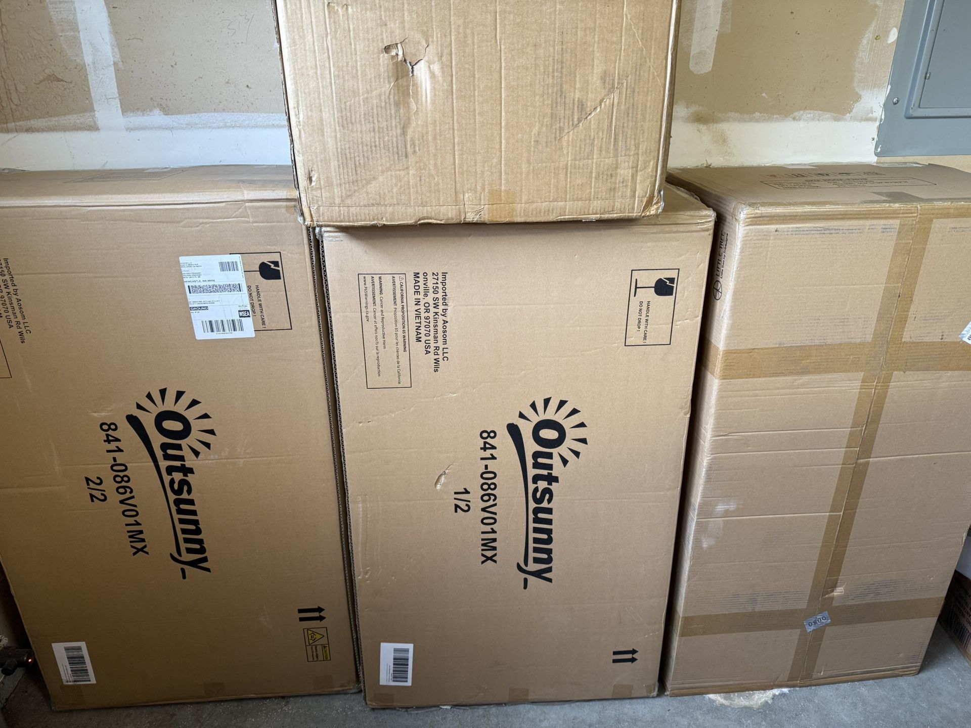 Strong Large & Medium Moving Boxes – $5(Newcastle)