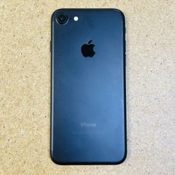 Apple iPhone 7 32GB Unlocked With 3 Months Warranty 