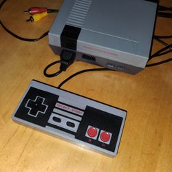 Mini Video Game Console Over 620 Games Mario Donkey Kong Pac Man And More 