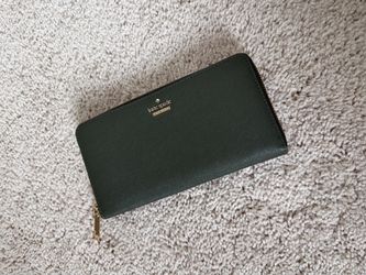 Kate Spade Cameron Street Lacey Wallet in Enchanted Green