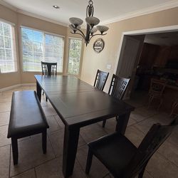 🚚 MOVING SALE – EVERYTHING MUST GO!