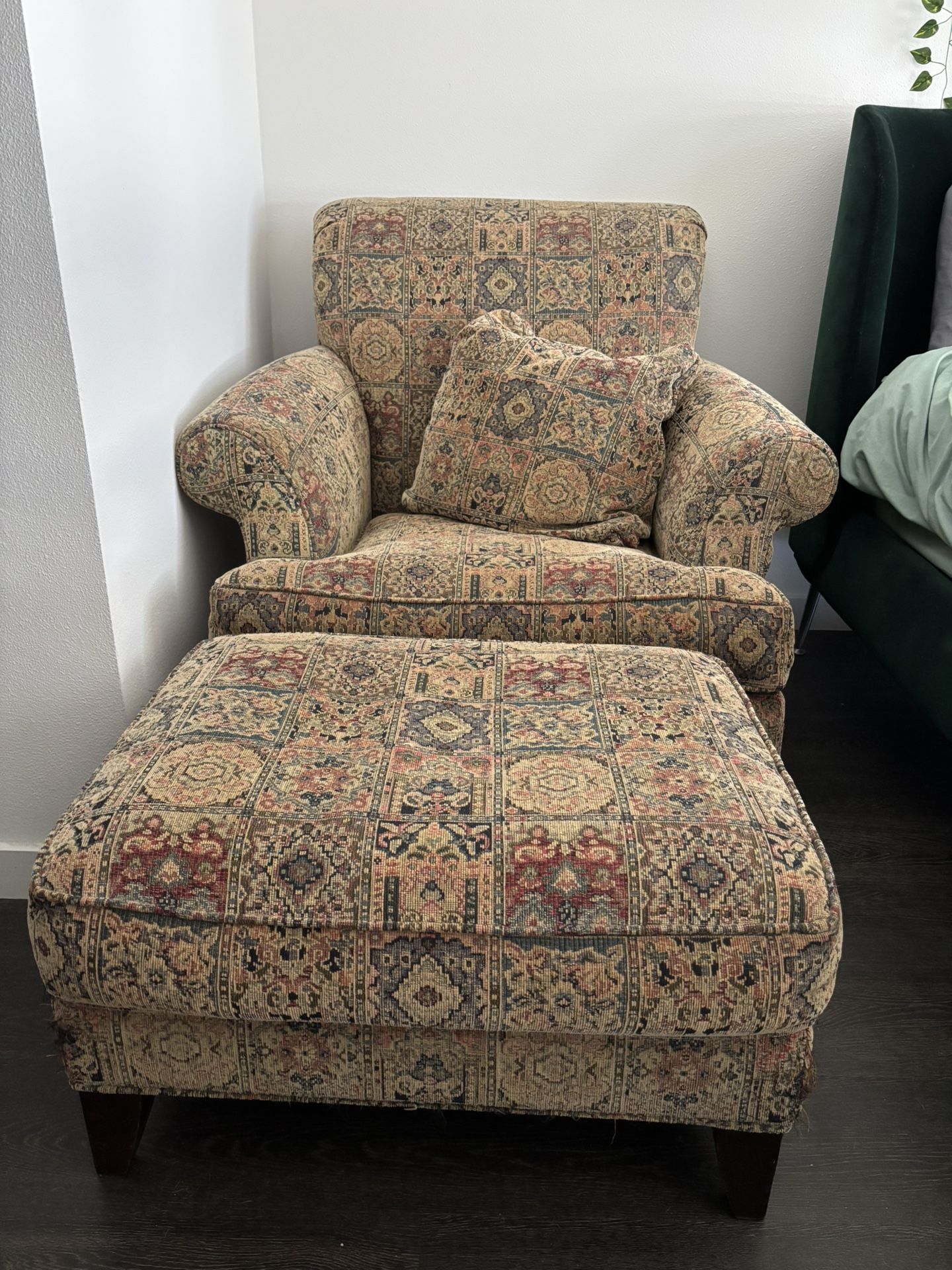 Chair + Ottoman
