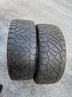 2 nice NITTO tires LT295/60/20 ( We install & balance )