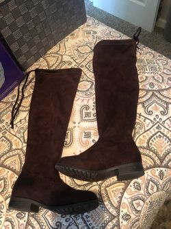 Girls Dark brown boots size 12