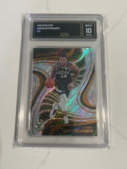 Grade 10 by GMA Giannis Revolution Card