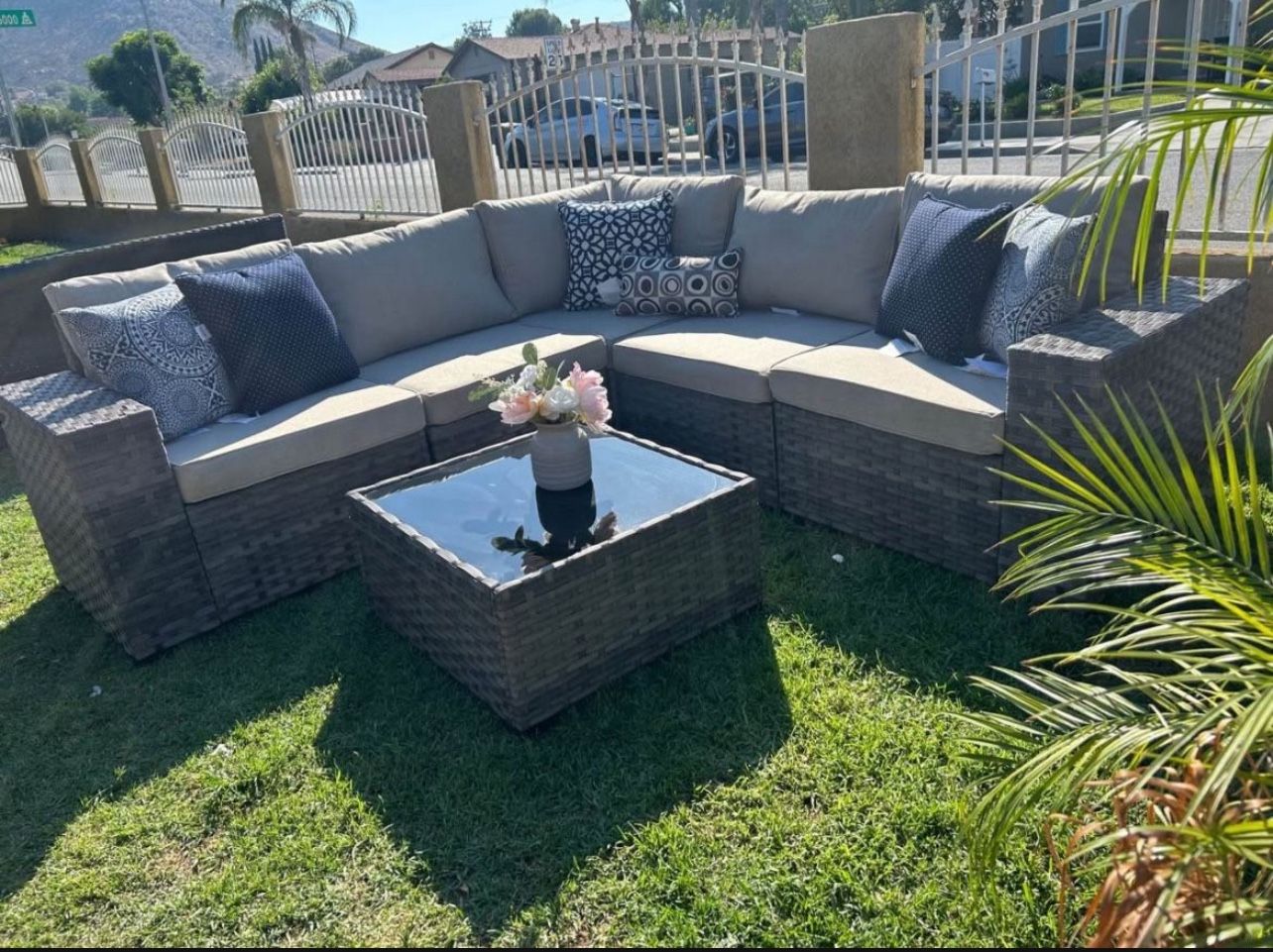 Brand New Patio Outdoor Furniture Set