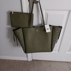 Michael Kors Purse & Clutch