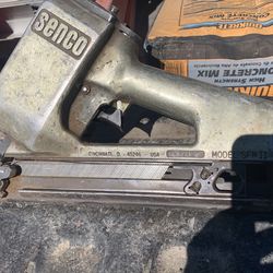 Senco 1-2” Finish Nailer