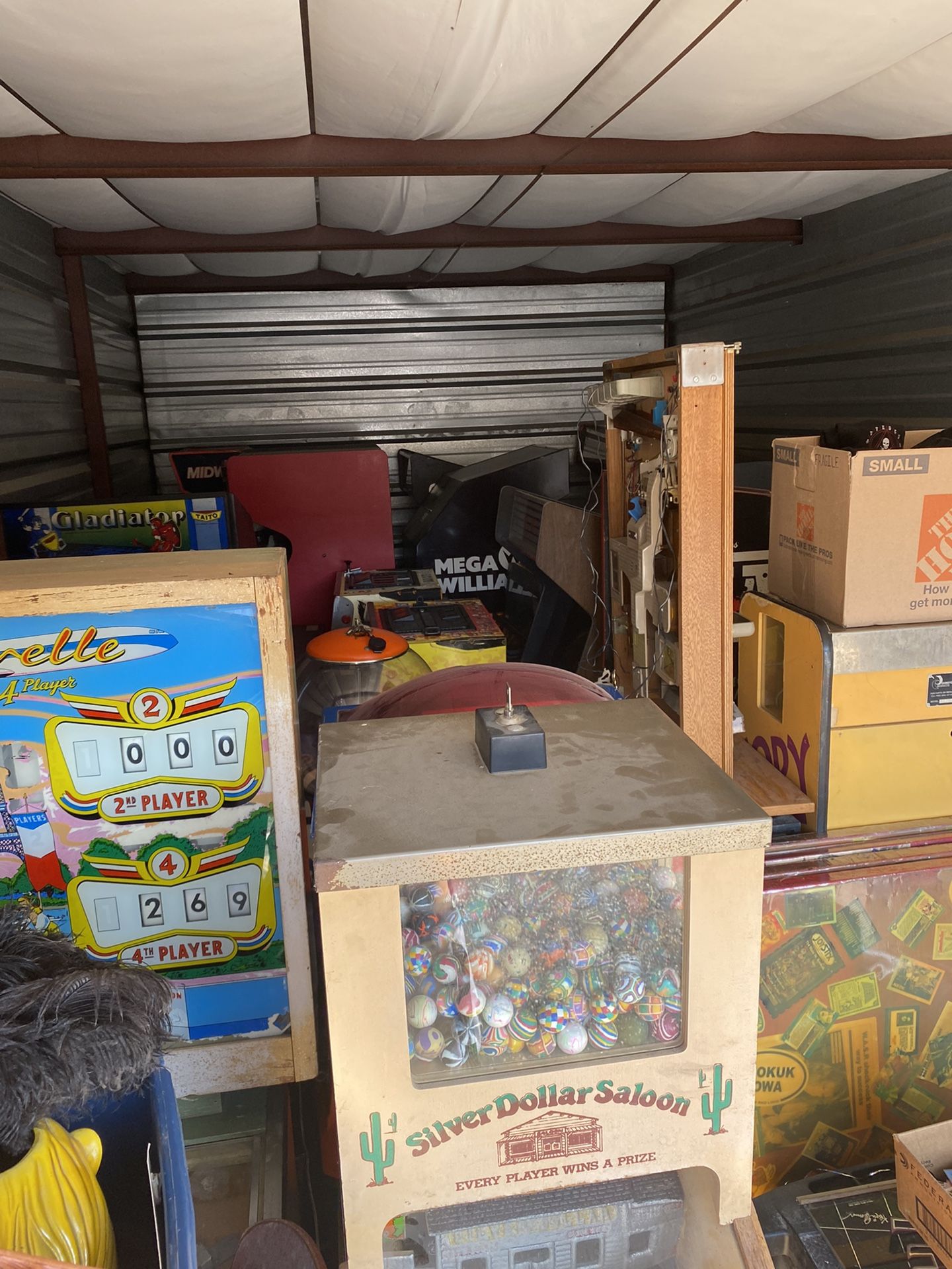 Pinball/ Arcade