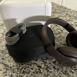 Beats Studio Pro Wireless 