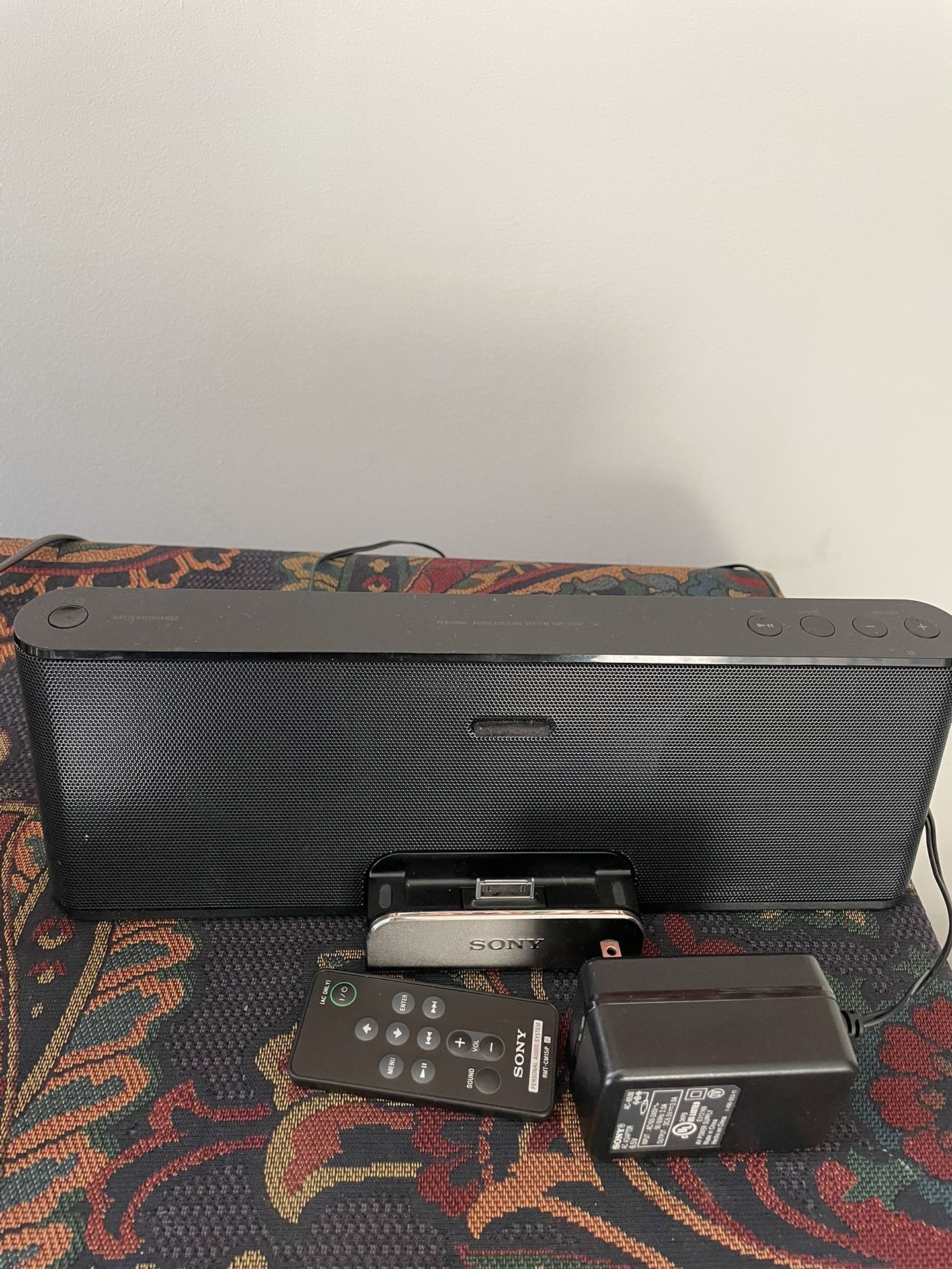 Sony Portable Dock Station Speaker With Remote