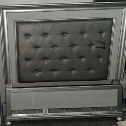 Queen Size Silver Bed And Matching Dresser Set