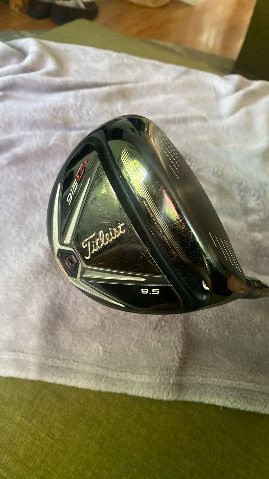 Titleist 915D3 9.5* 