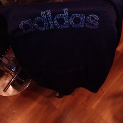 Adidas Hoodie Medium
