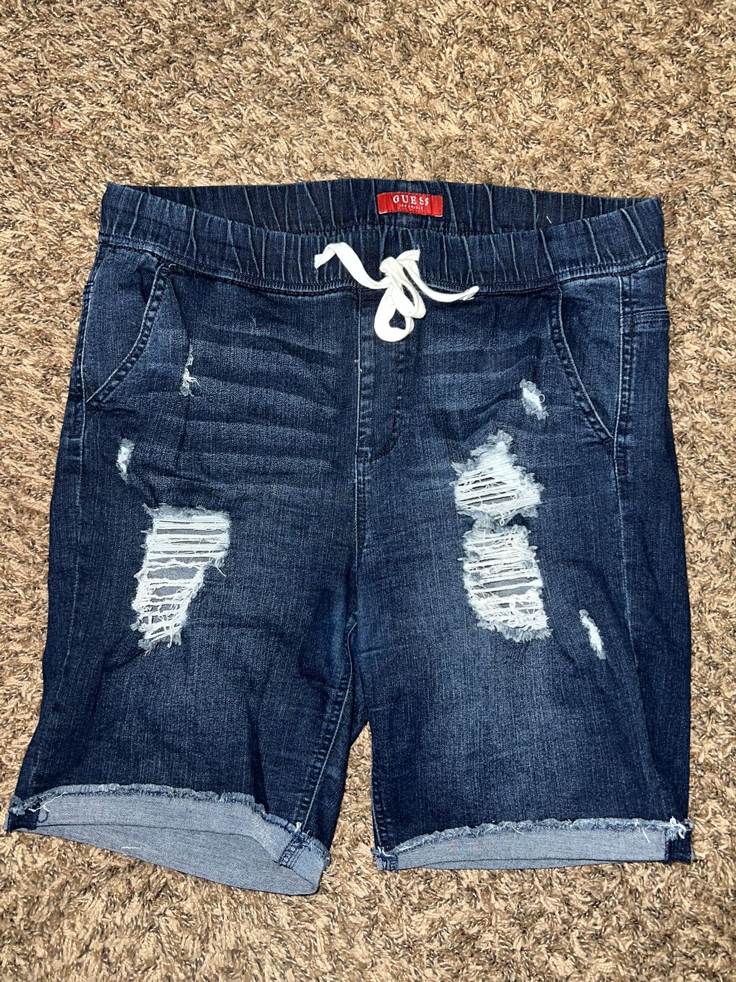 Guess Bermuda shorts women stretchy fit like 14/XL $10-