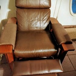 reclining chair