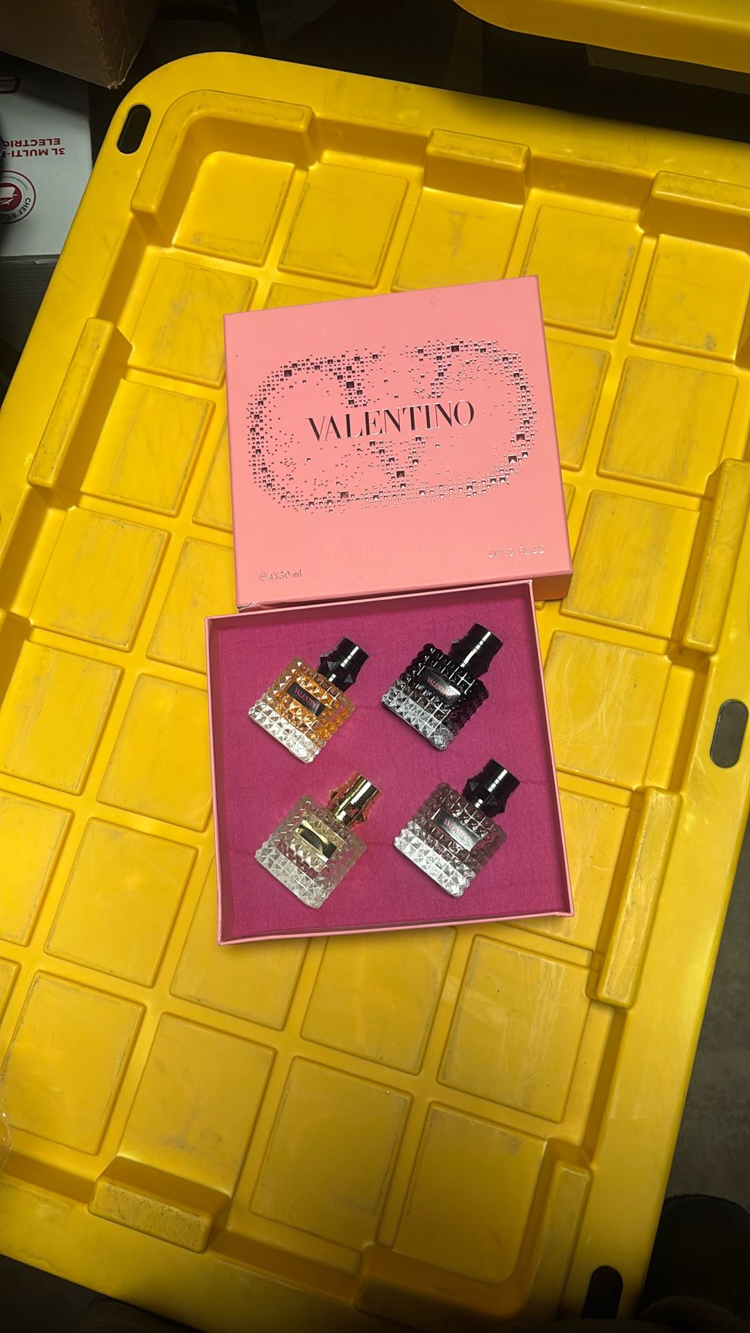 Valentino Perfume