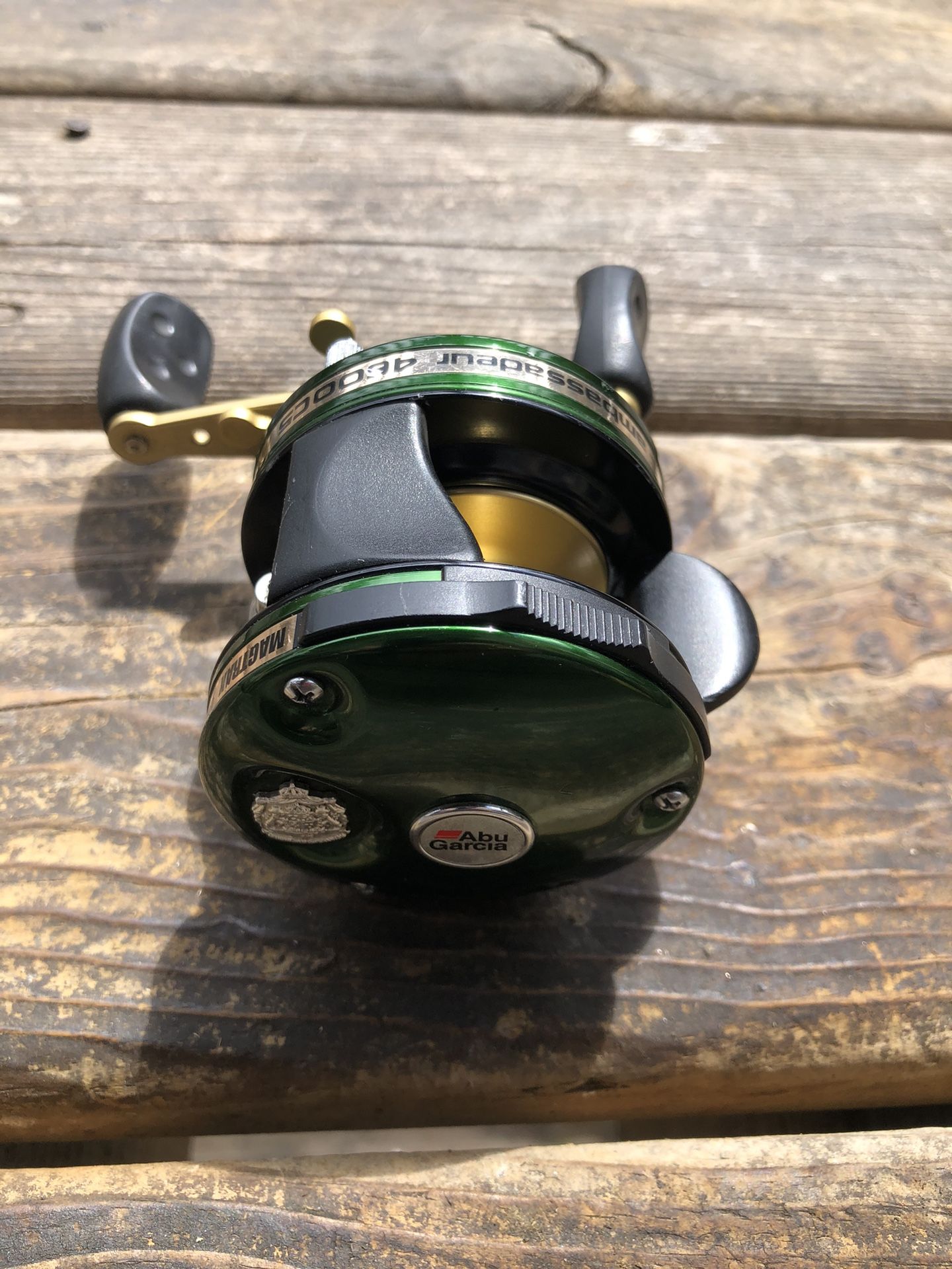 abu garcia ambassadeur 4600 c5 mag x Abu Garcia Ambassadeur 4600 C5 Mag X for Sale in Chicago, IL