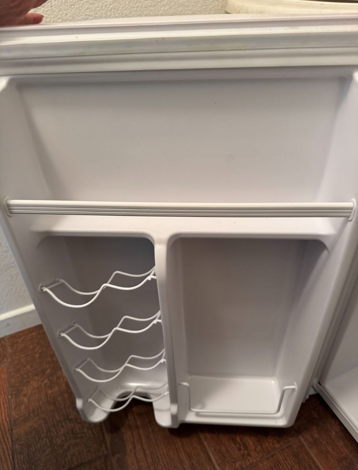 Mini fridge