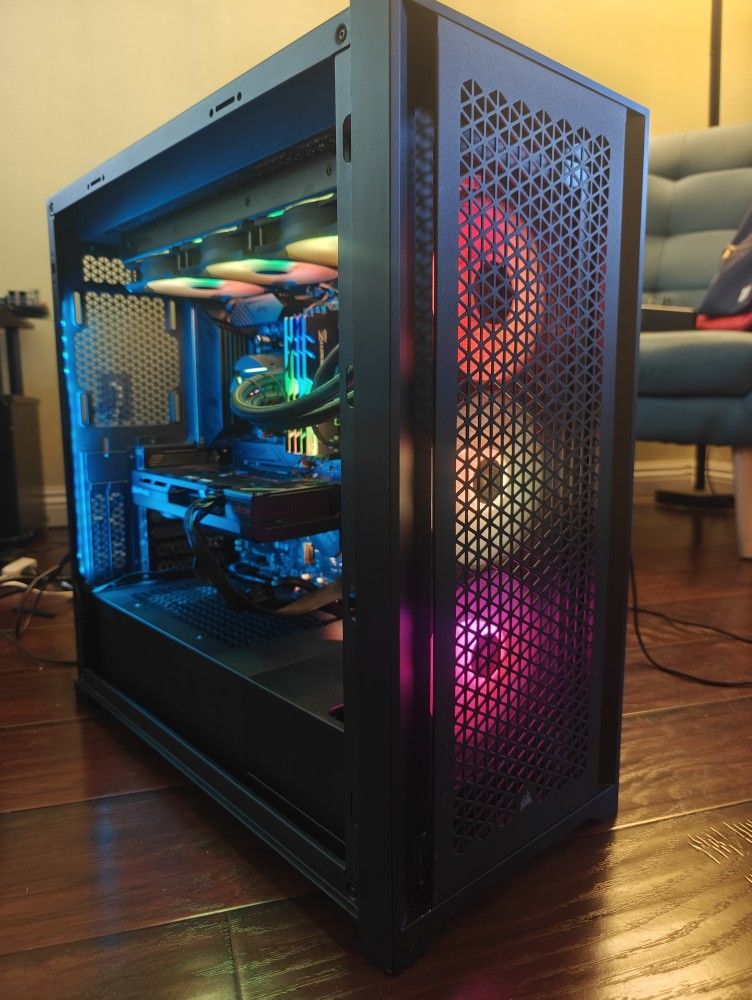 Mid-range Gaming PC (5900X, RX 7600, 32GB)