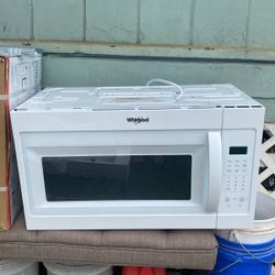 Whirlpool Microwave 