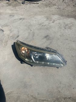 2013-2015 Honda Accord Right Passenger Headlight