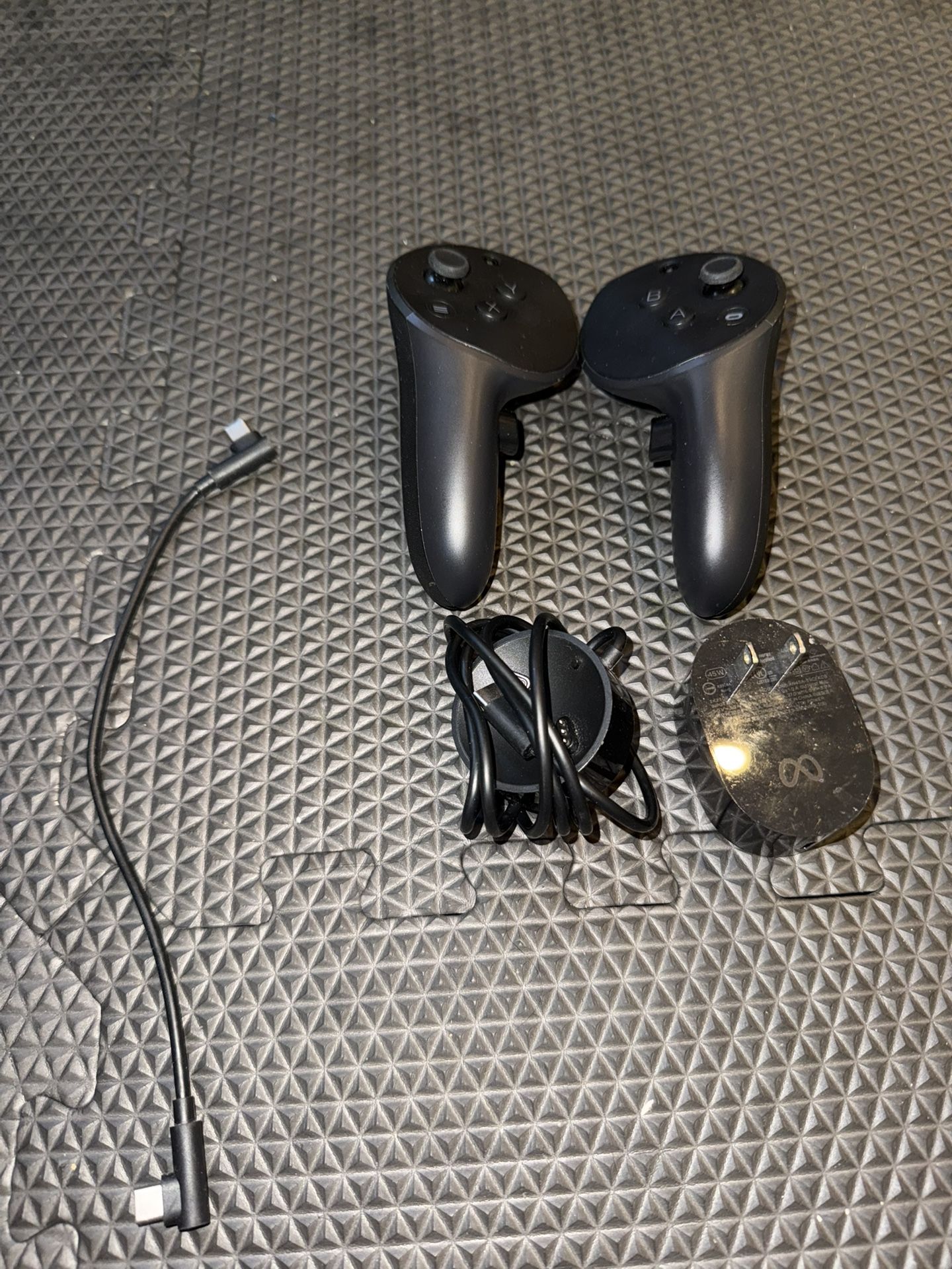 Meta Quest Pro Controllers