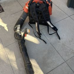 ECHO LEAF BLOWER