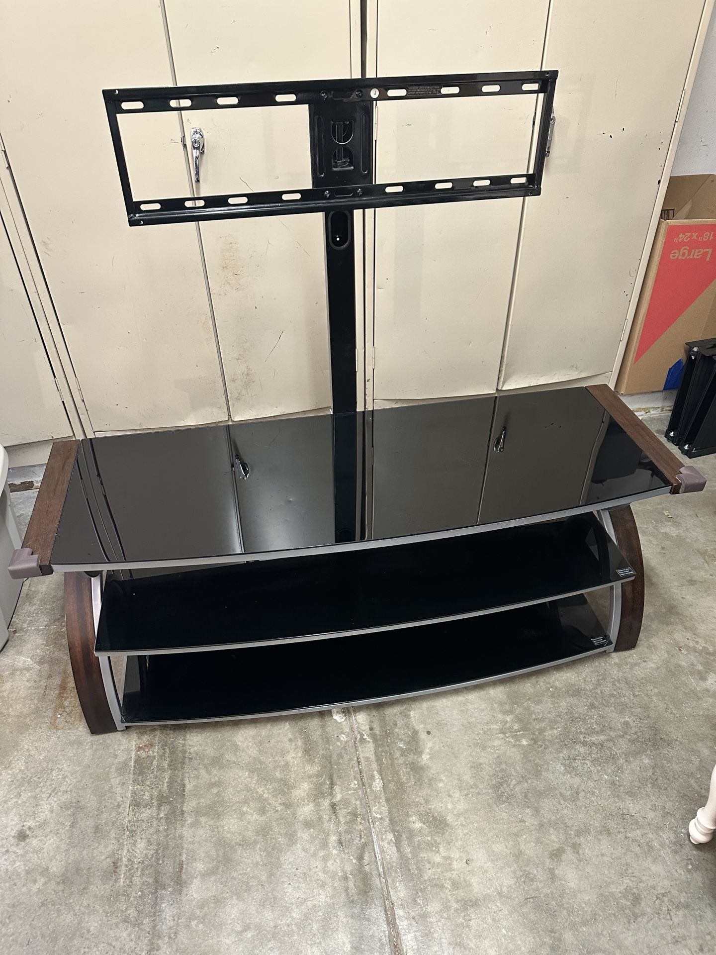 Modern Glass Entertainment Center with Removable TV Mount – 54” Wide